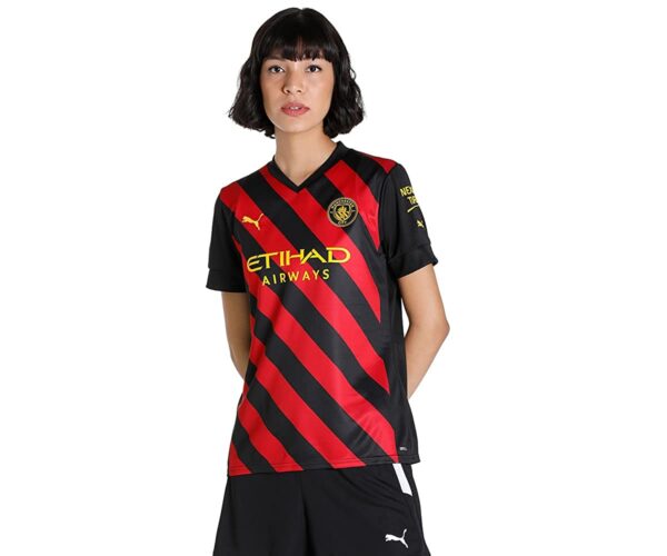 Luma Women T-Shirt